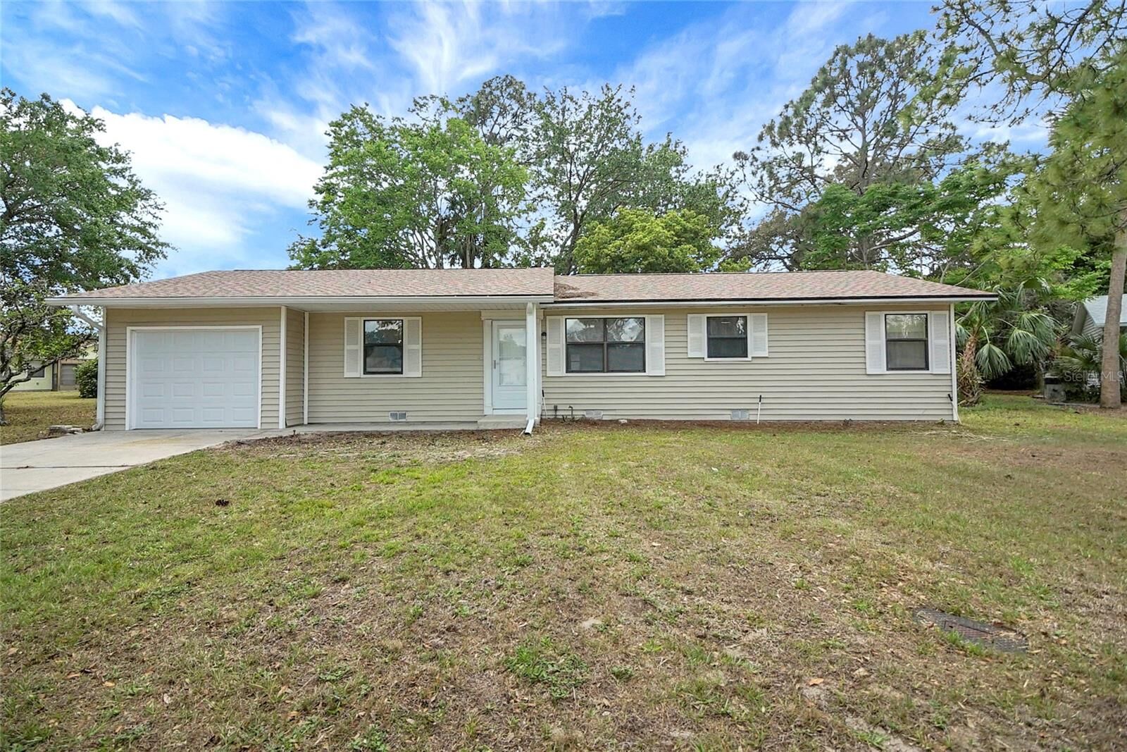 Property Photo:  74 Stone Haven Court  FL 34788