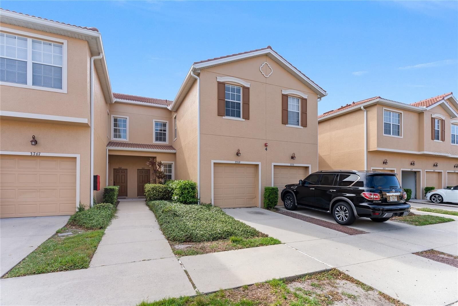 Property Photo: 3769 Parkridge Circle 4-103 FL 34243