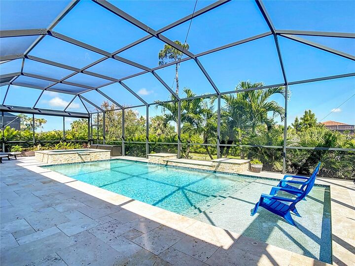 Property Photo:  11700 Tapestry Lane  FL 34293 