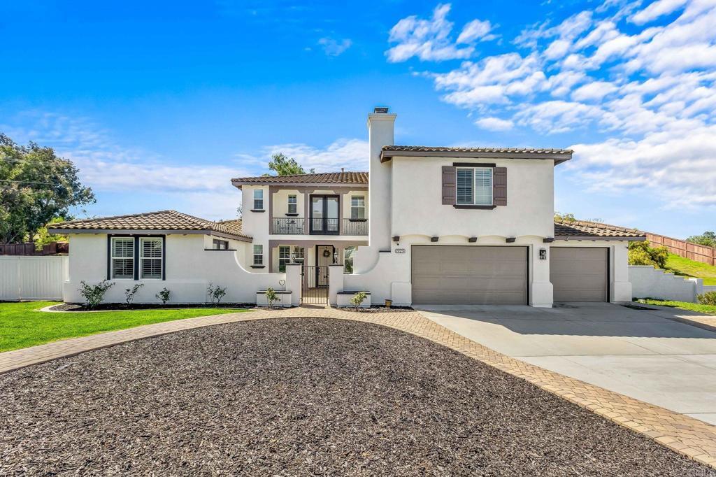 Property Photo: 525 Fortuna Avenue CA 92084