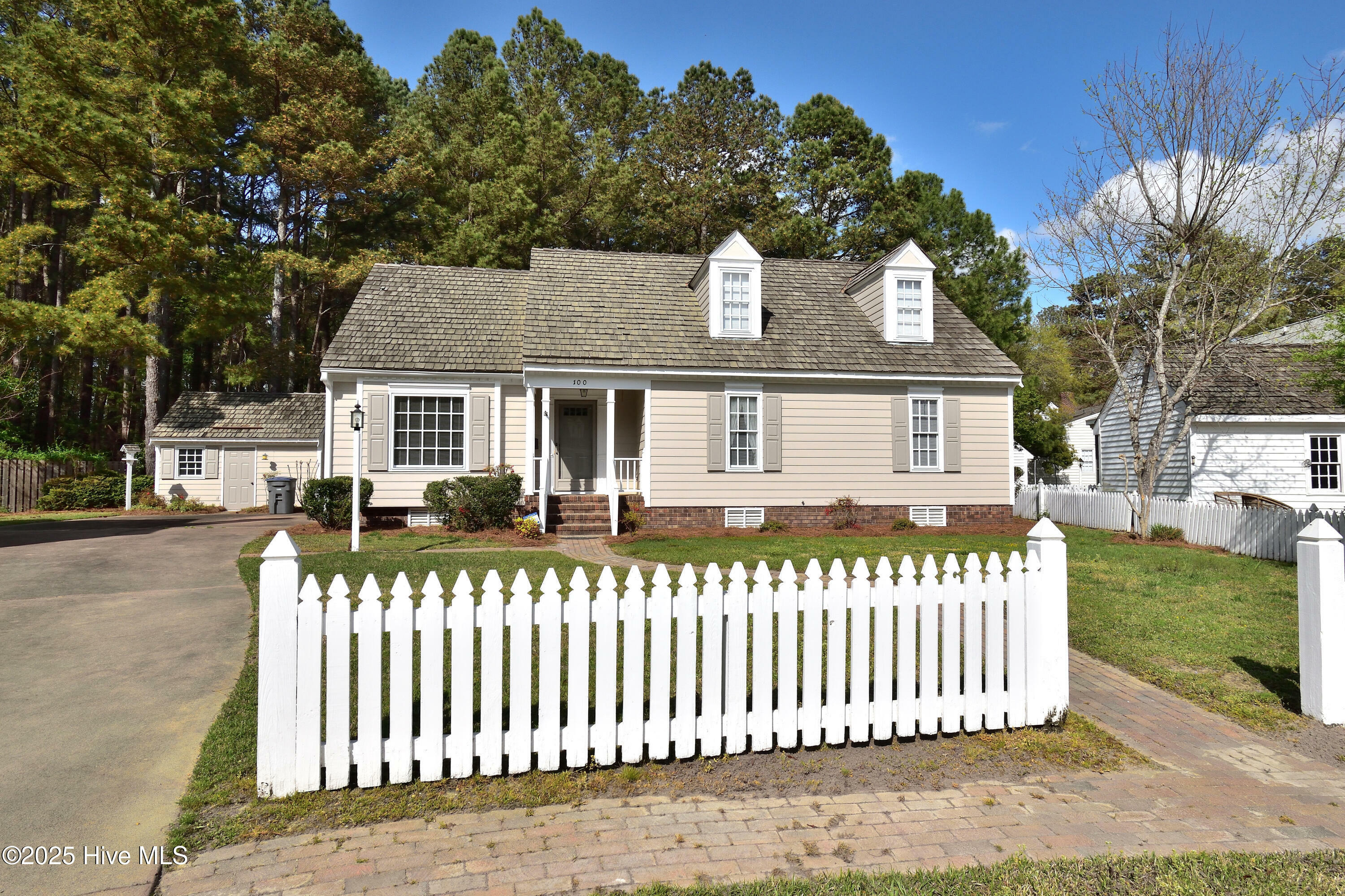 Property Photo: 100 Province Circle NC 27804