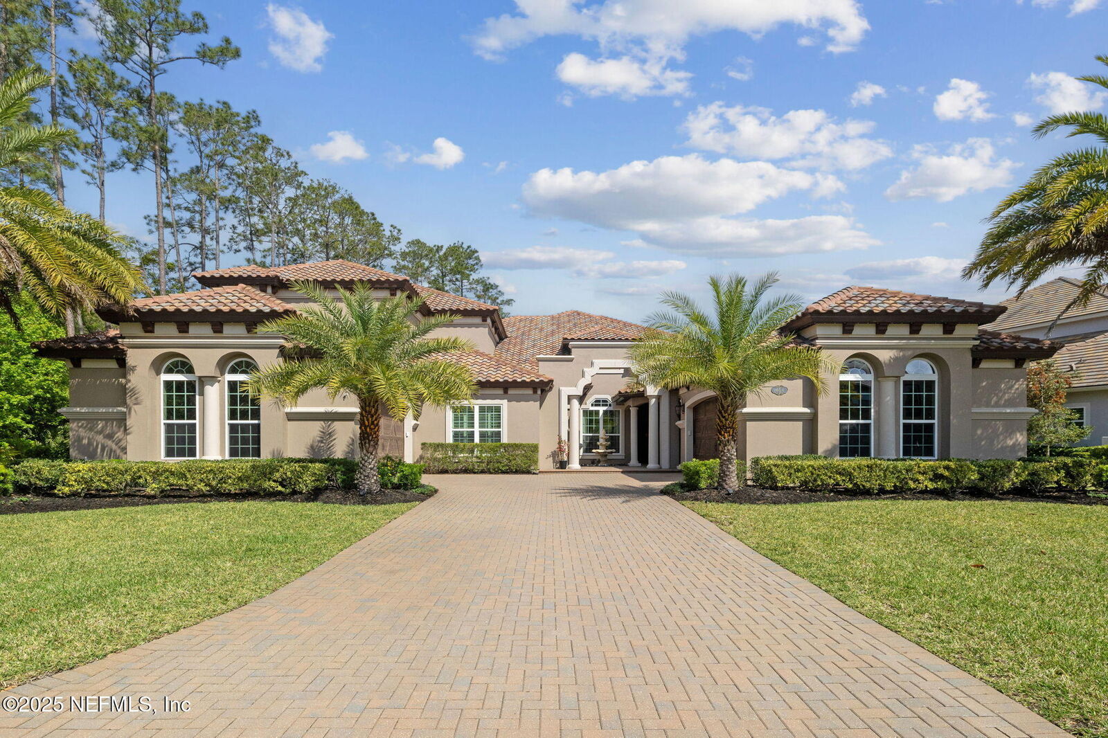 Property Photo: 464 Deer Valley Drive FL 32081
