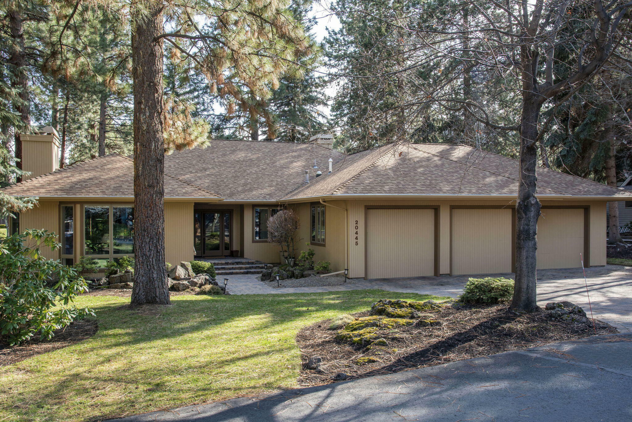 20445 Steamboat Court  Bend OR 97702 photo