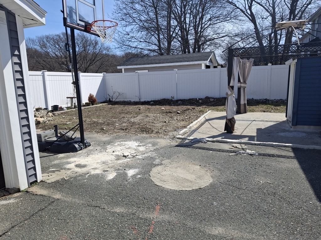 Property Photo:  333 Lynnfield  MA 01904 