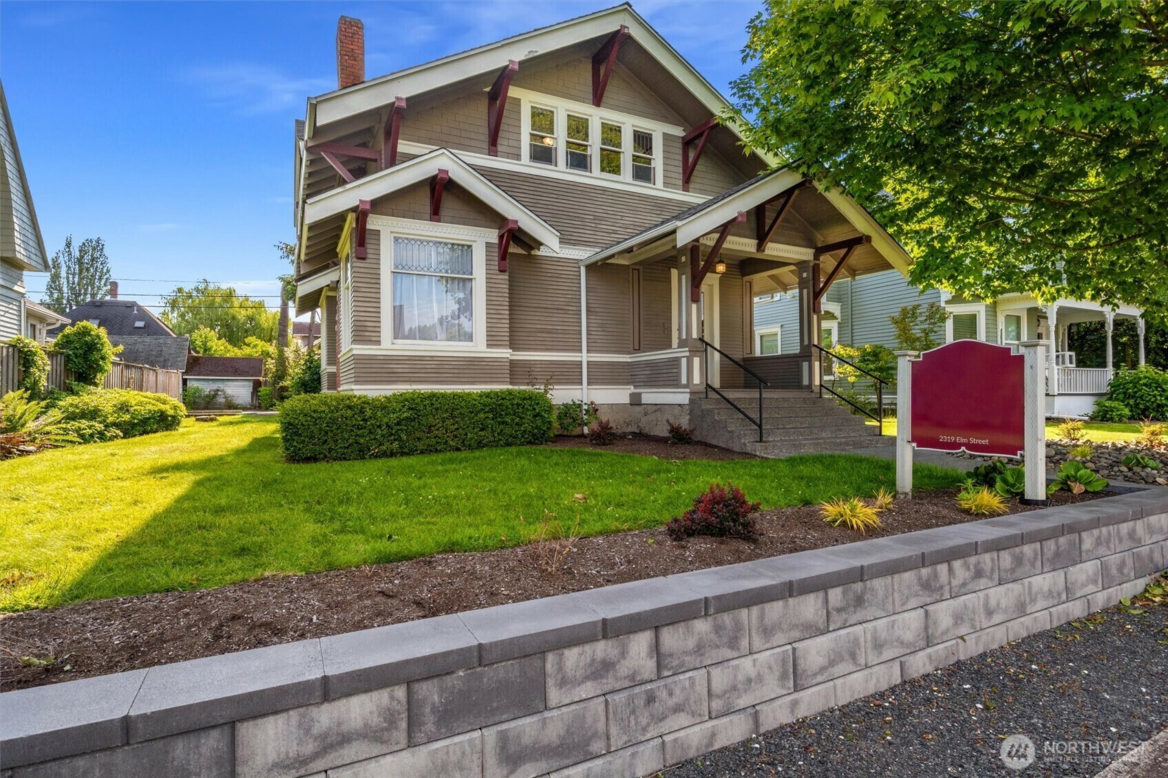 2319  Elm Street  Bellingham WA 98225 photo
