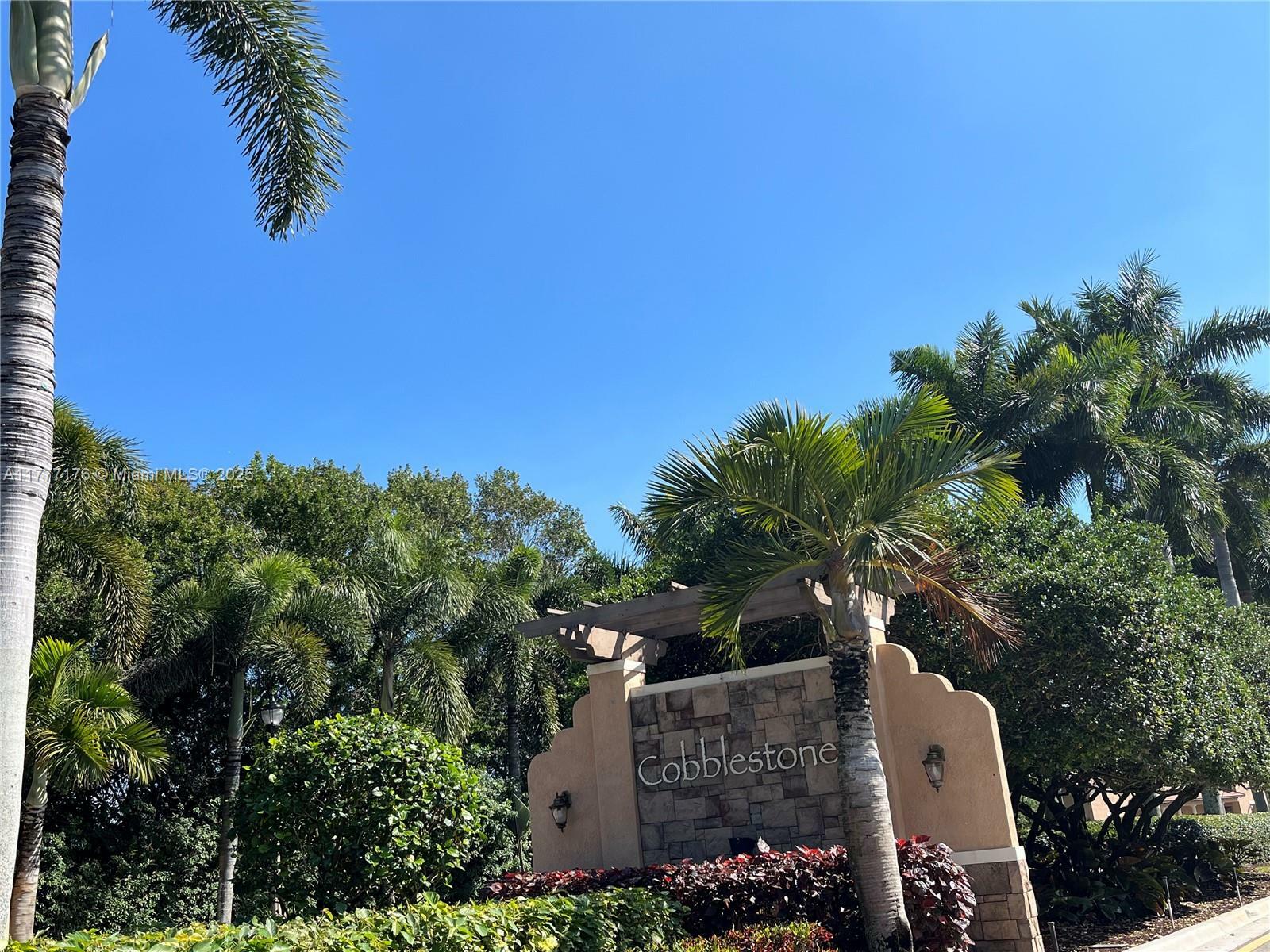 Property Photo: 836 SW 147th Ave 3008 FL 33027