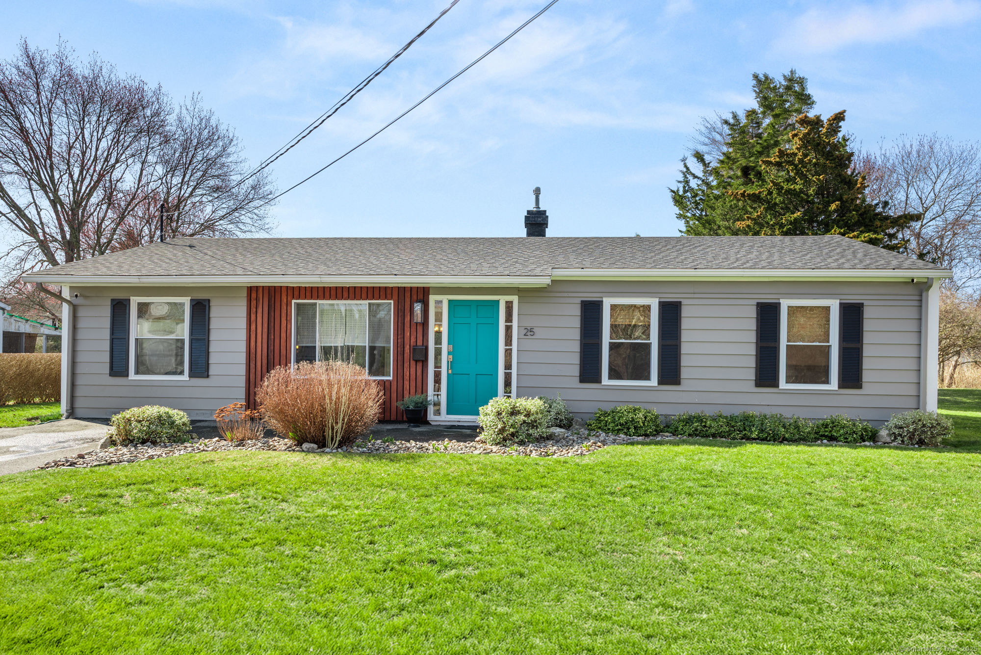 25 Sherman Street  Old Saybrook CT 06475 photo