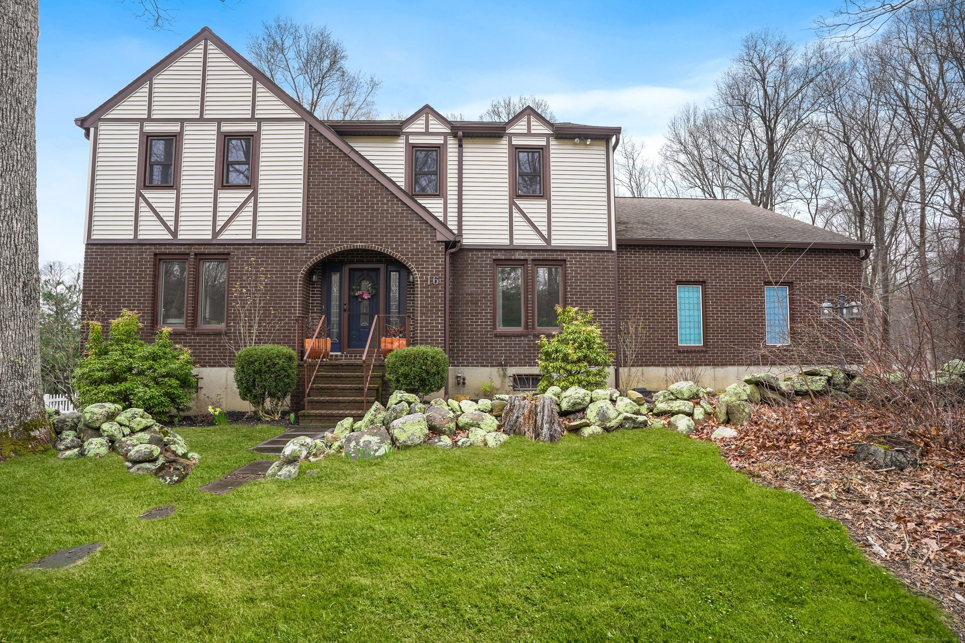 16 Kristy Drive  Bethel CT 06801 photo