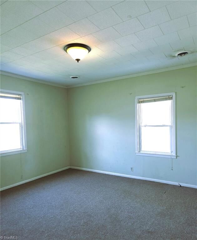 Property Photo: 105 Boulevard Street NC 27288