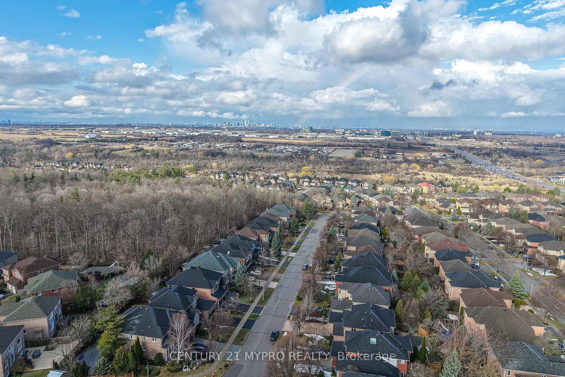 Property Photo: 1665 Glenvista Drive ON L6H 6K6