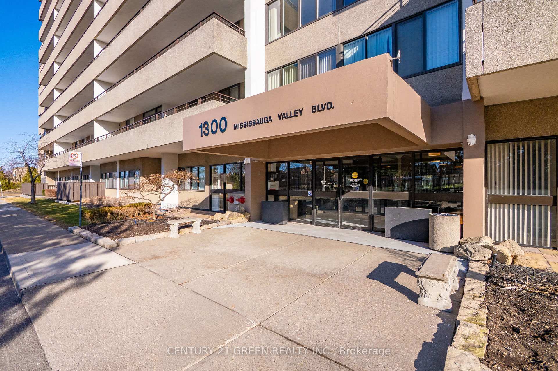 Photo de la propriété: 1300 Missississauga Valley Boulevard 1011 ON L5A 3S8