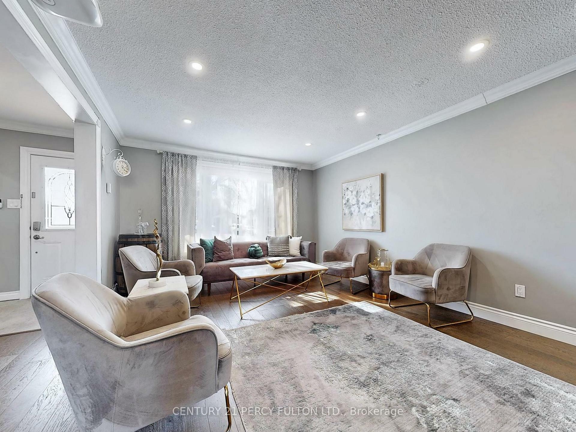 Photo de la propriété: 459 Sandford Street ON L3Y 4S8