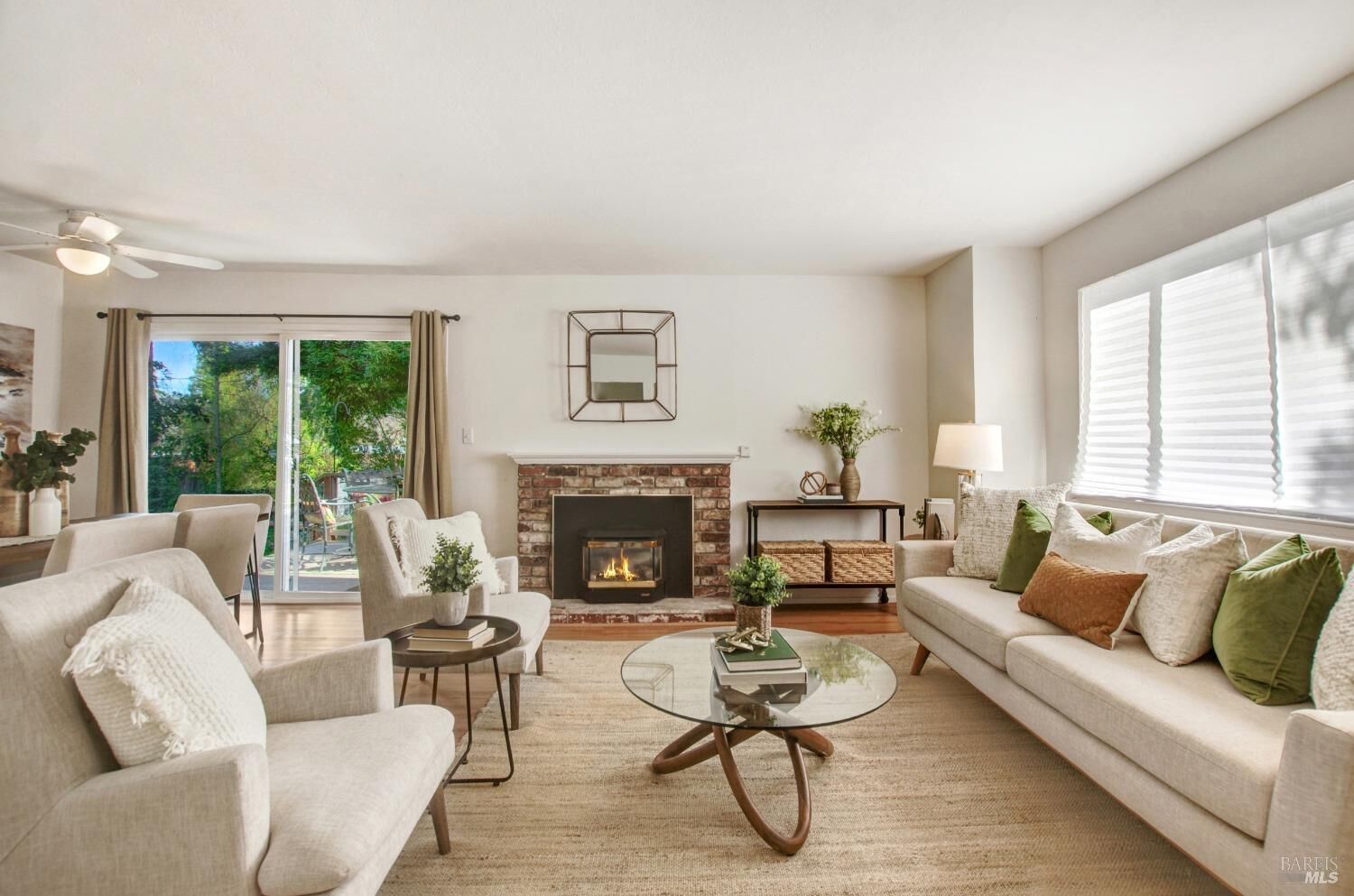 Property Photo:  361 Neva Street  CA 95472 