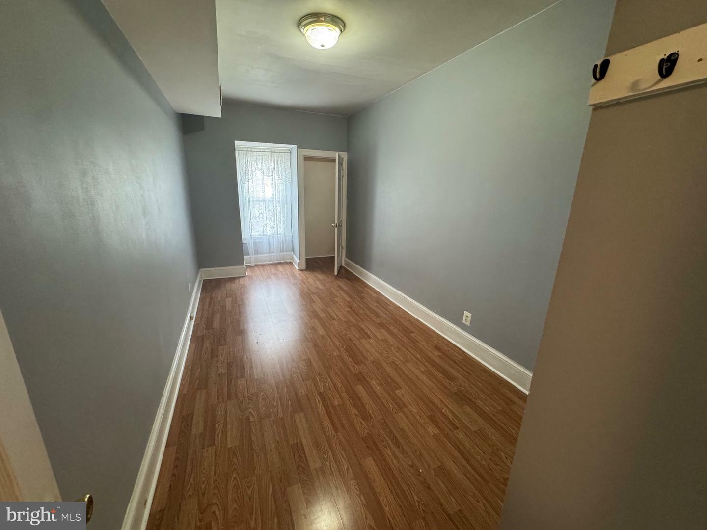 Property Photo: 501 W King Street 5 WV 25401