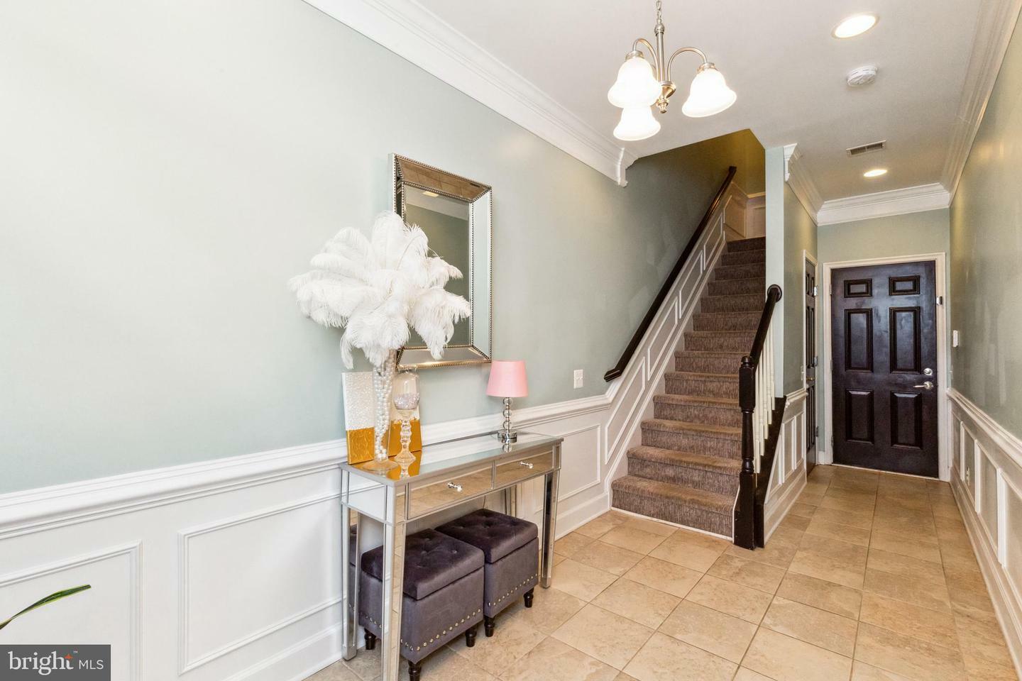 Property Photo: 14707 Potomac Branch Drive VA 22191