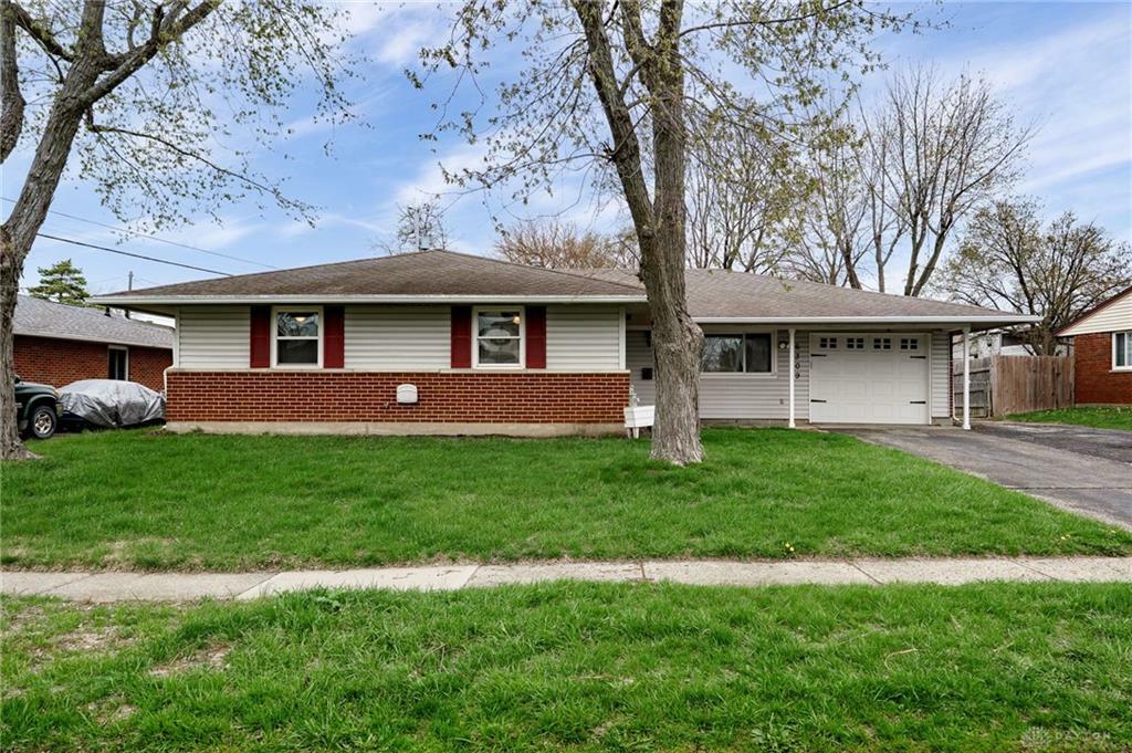 Property Photo: 6309 Alter Road OH 45424