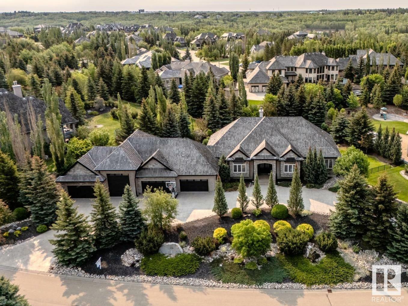 Property Photo: 25015 Twp Road 544A 111 AB T8T 0B9
