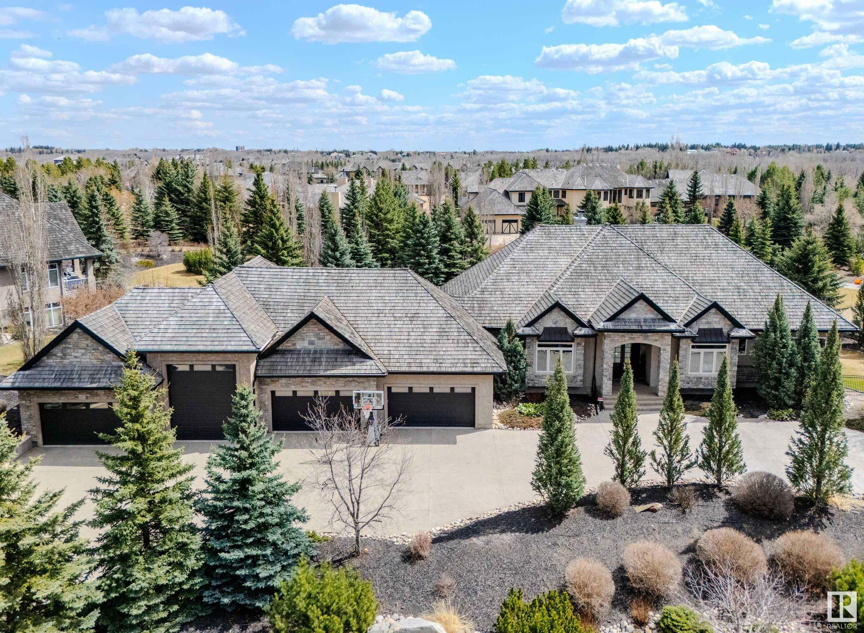 Property Photo: 25015 Twp Road 544A 111 AB T8T 0B9