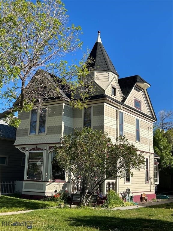 Property Photo: 506 W 3rd Street MT 59711