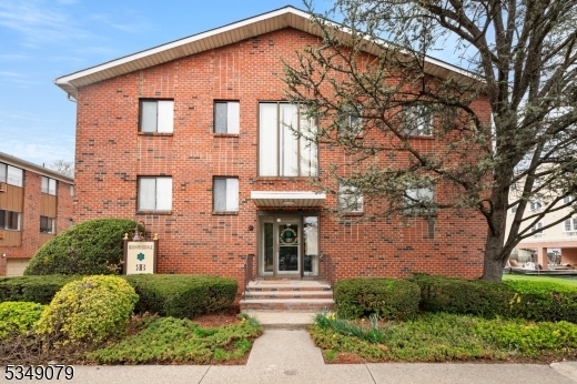 Property Photo: 218 Broad St 8 NJ 07003
