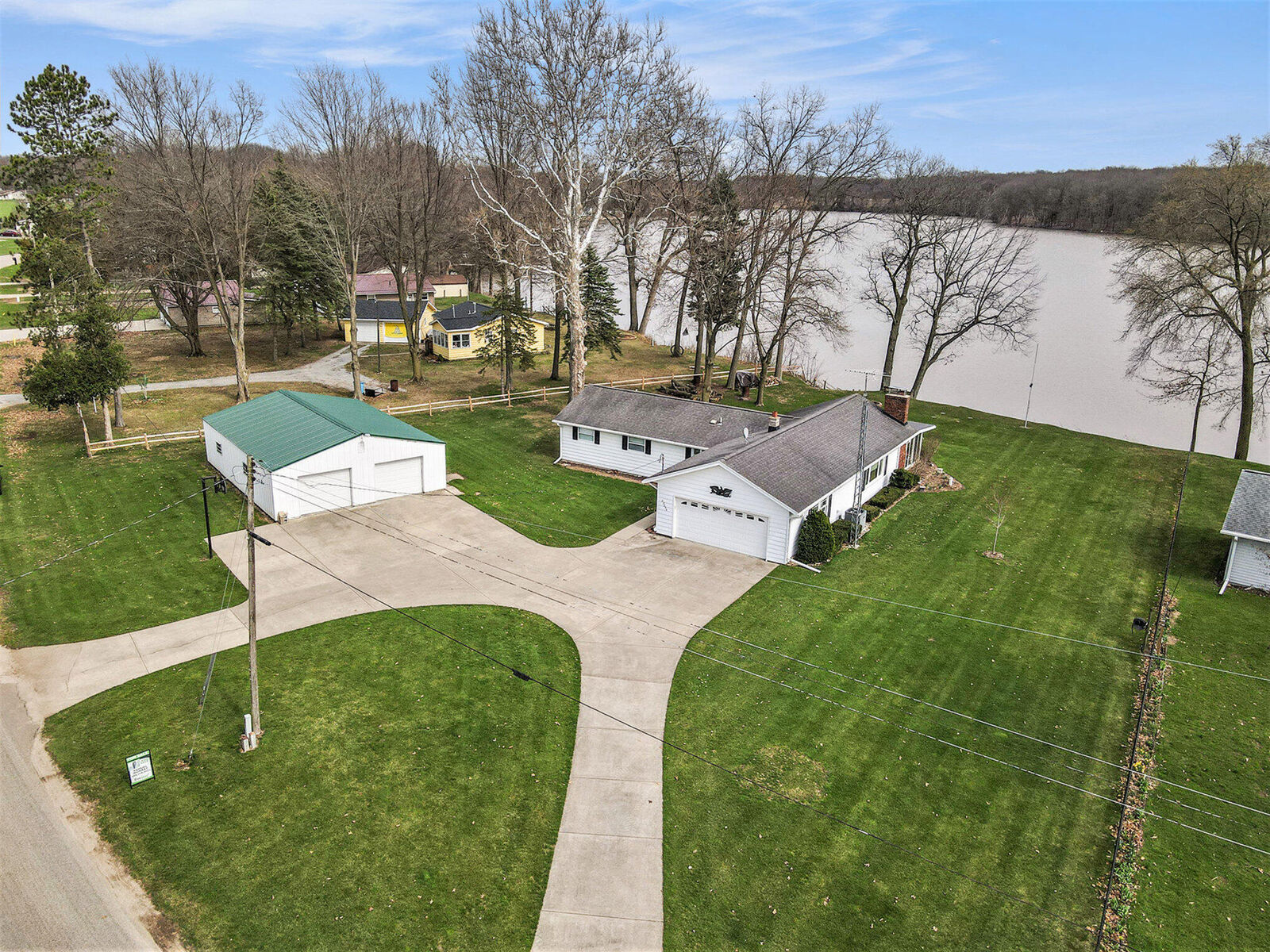 Property Photo:  23255 River Run Road  MI 49072 