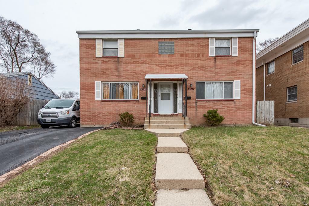 Property Photo: 2435 Western Avenue IL 60087