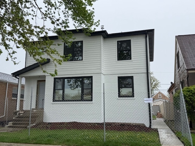 5739 S Merrimac Avenue  Chicago IL 60638 photo