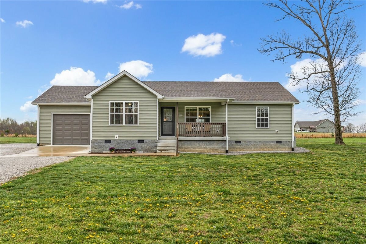 Property Photo: 835 Comer Rd TN 37357