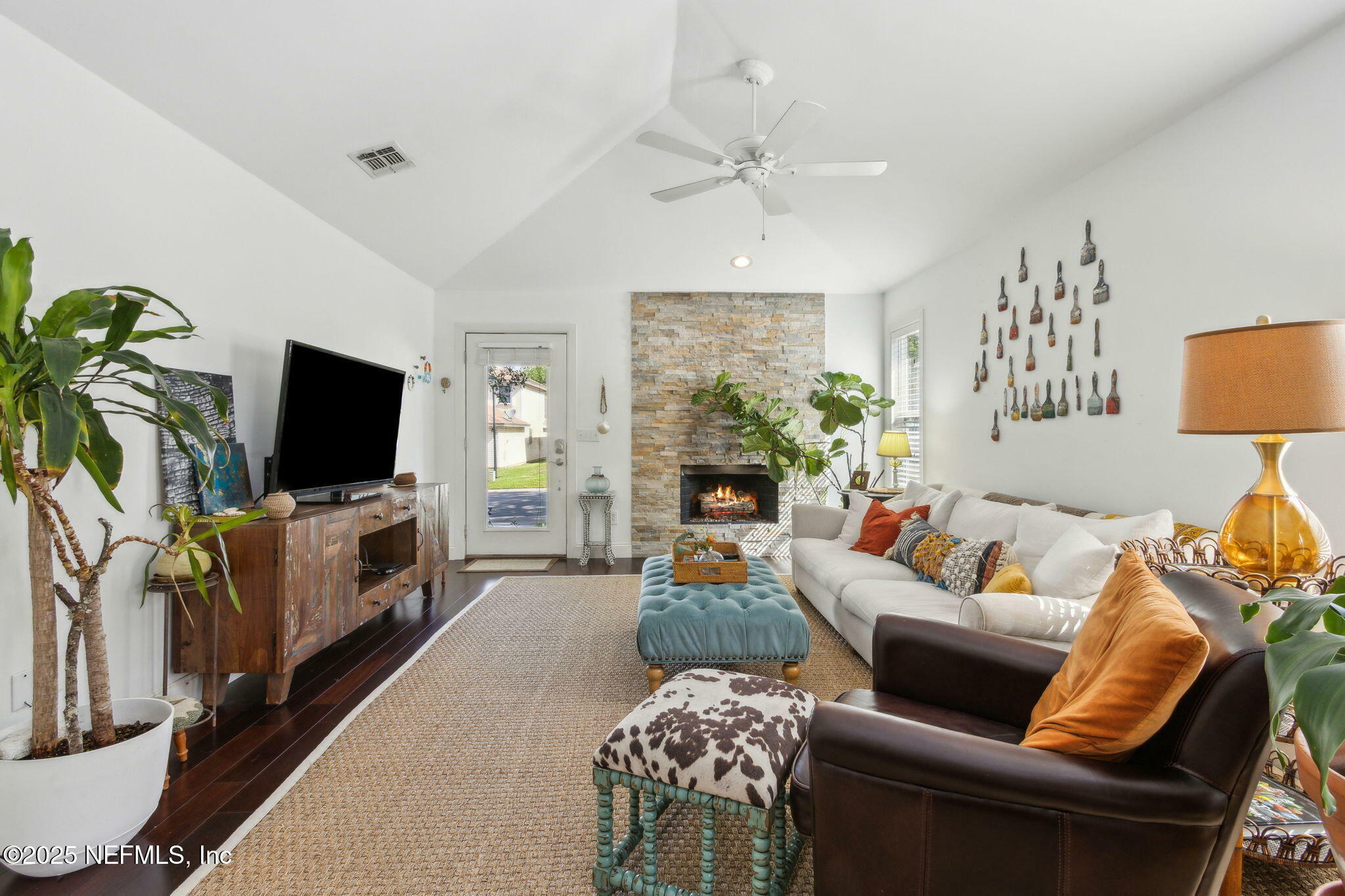 Property Photo: 1538 Westwind Drive FL 32250