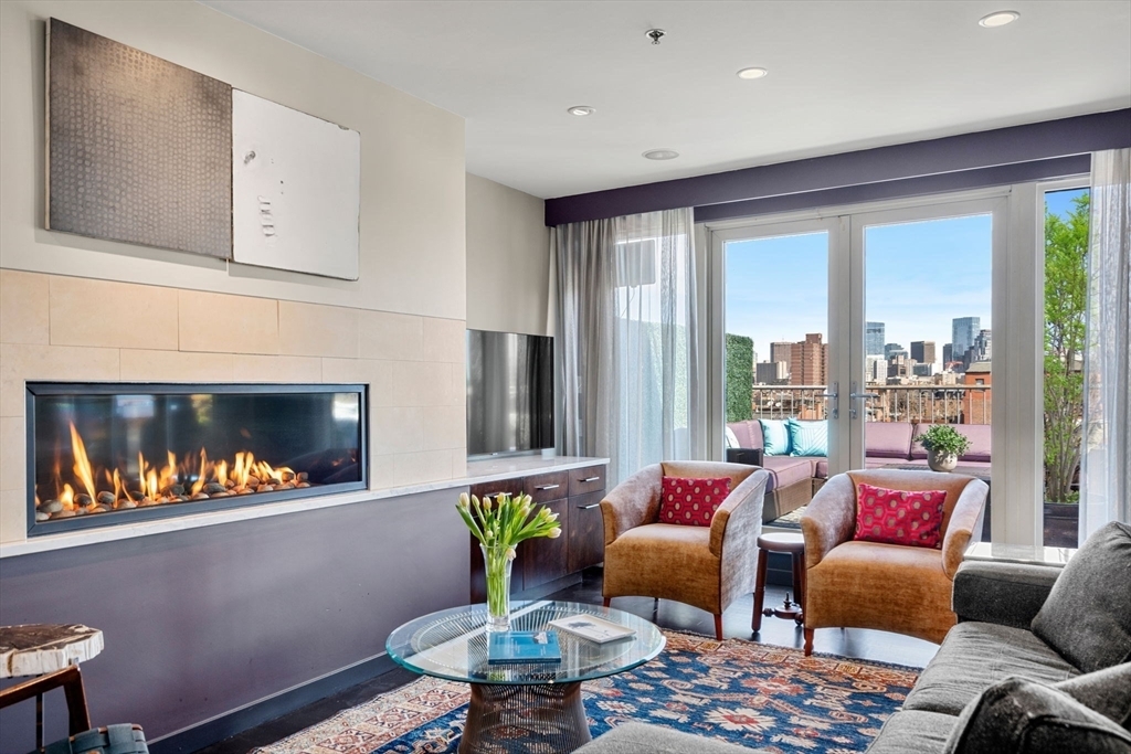 Property Photo: 1721-1723 Washington St 610 MA 02118