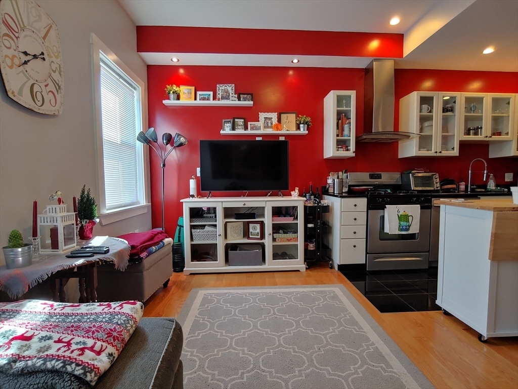 Property Photo: 251 Dudley Street 1 MA 02119