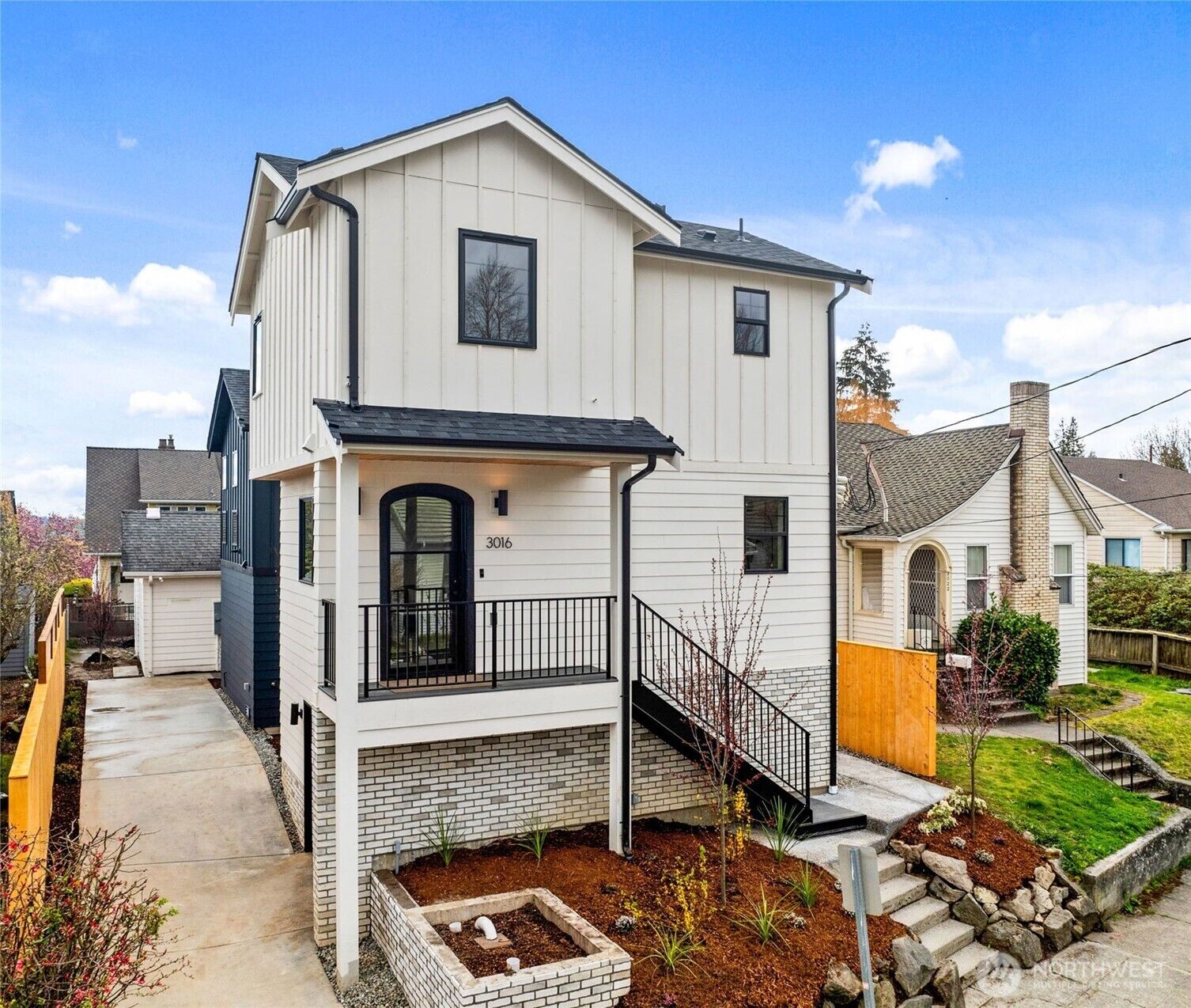 Property Photo:  3016  18th Avenue S C  WA 98144 