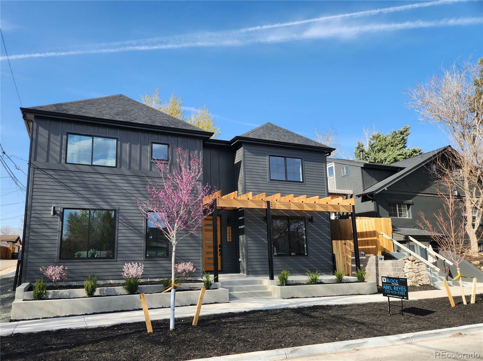 3649 W 21st Avenue  Denver CO 80211 photo