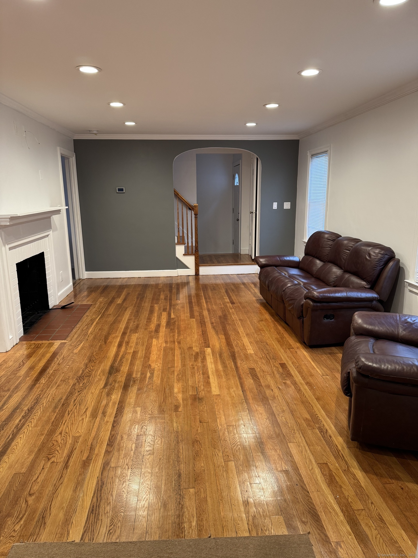Property Photo:  91 Parkway Drive  CT 06614 