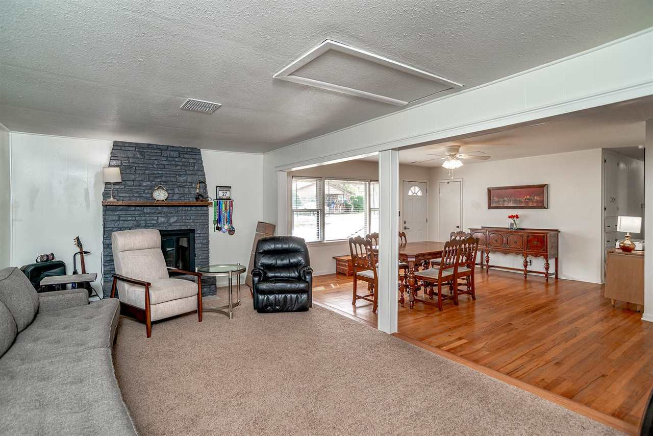 Property Photo: 202 S Marshall Street OK 74074