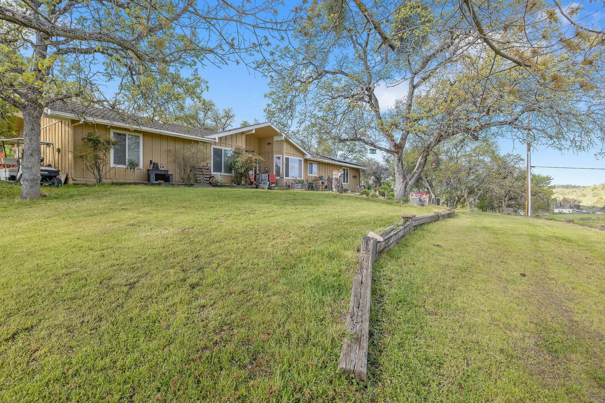 Property Photo: 32849 Antelope Lane CA 93675