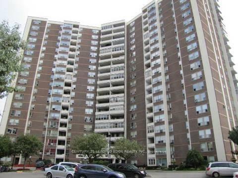 Property Photo:  60 Pavane Linkway N/A 1815  ON M3C 1A2 