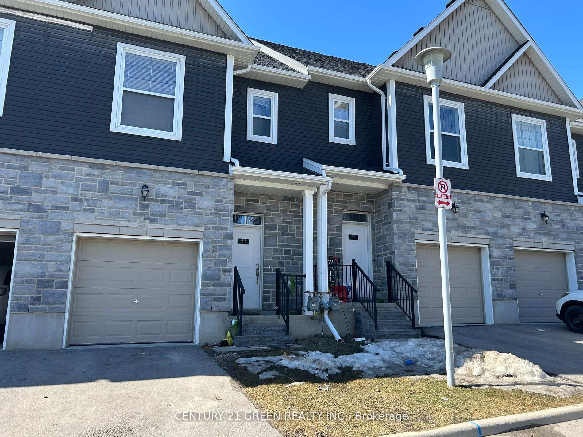 439 Athlone Avenue A3  Woodstock ON N4V 0C8 photo