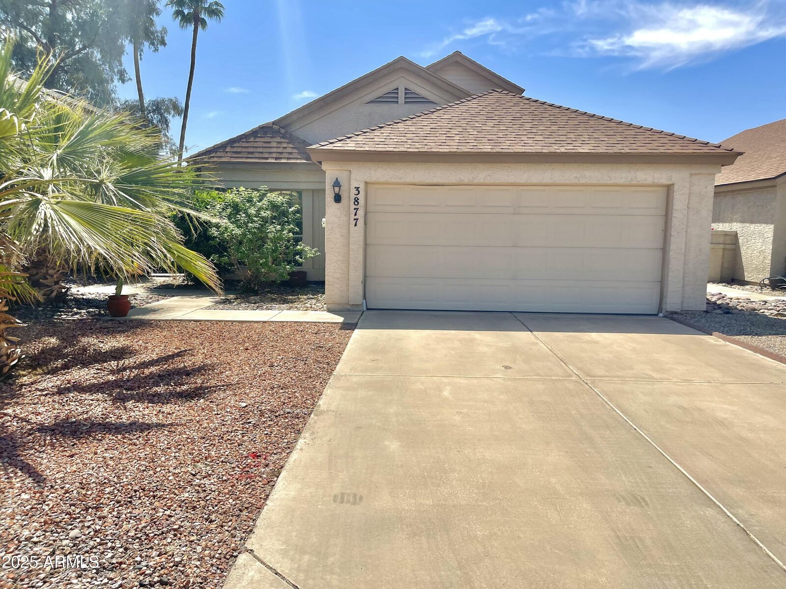 Property Photo: 3877 W Butler Street AZ 85226