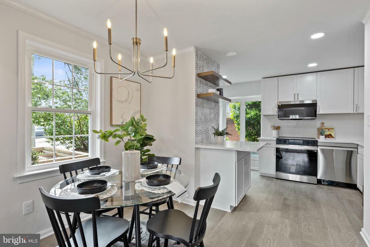 6703 Washington Boulevard A  Arlington VA 22213 photo