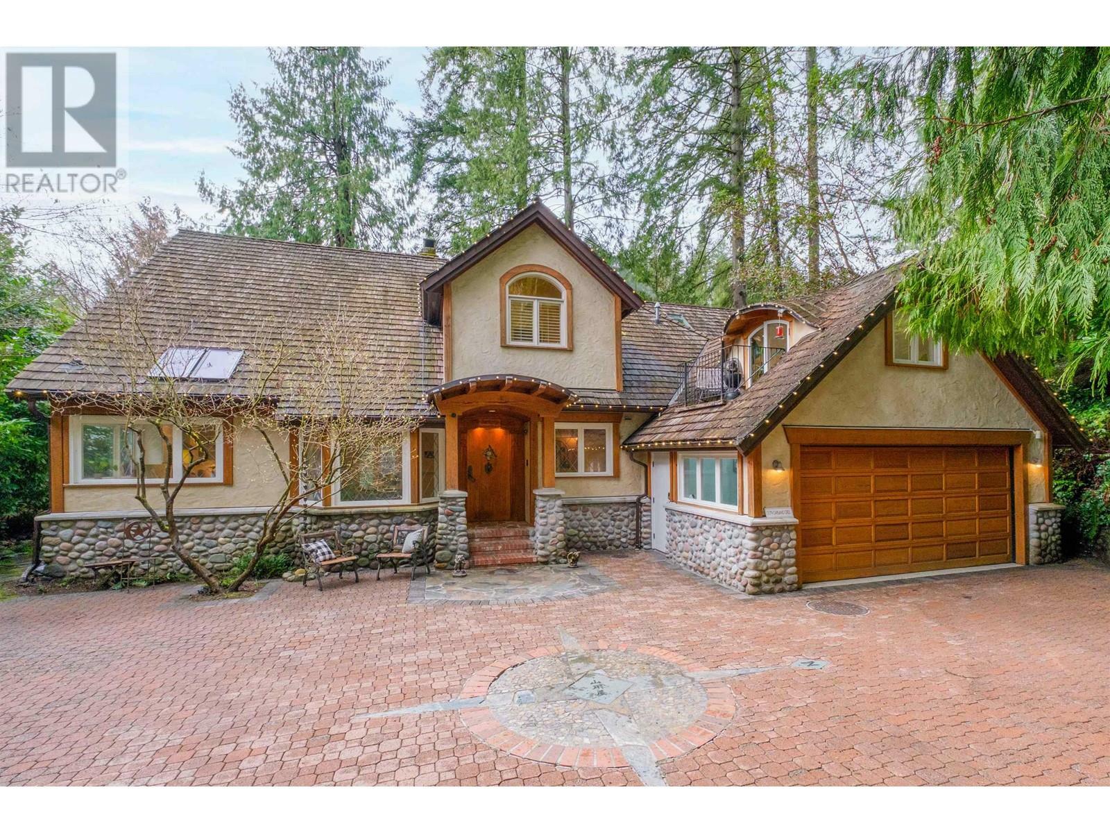 Property Photo: 3179 Capilano Crescent BC V7R 4H4