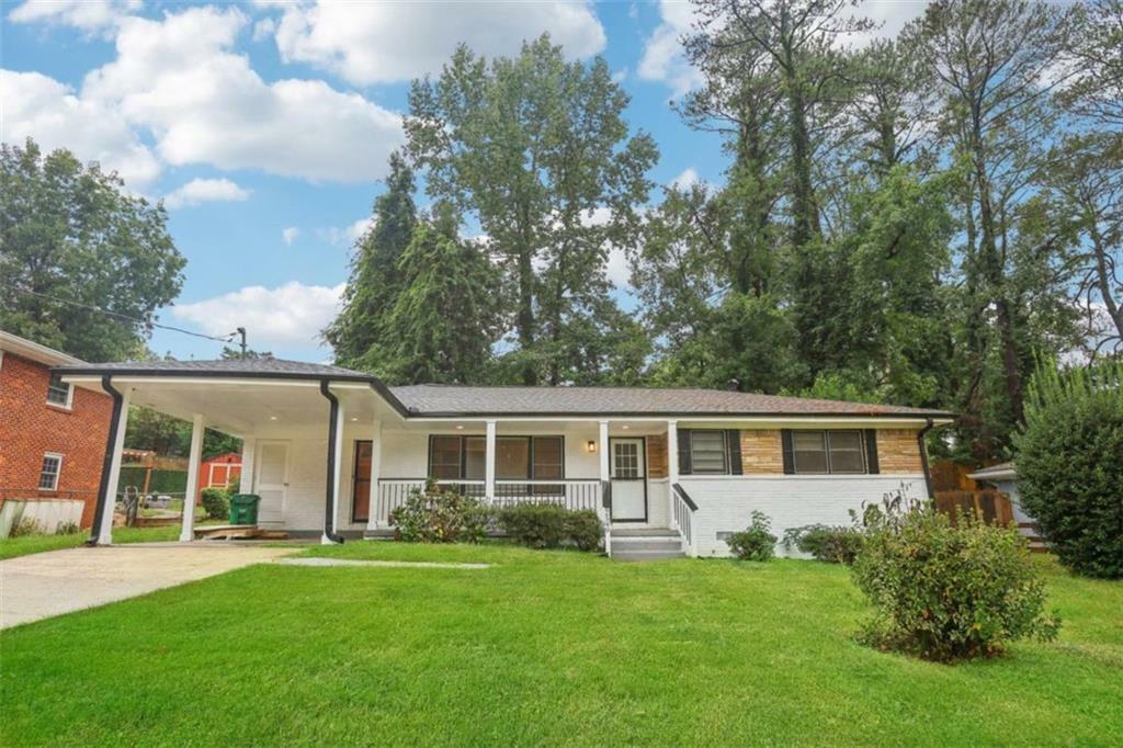 Property Photo: 2549 Fontaine Circle GA 30032