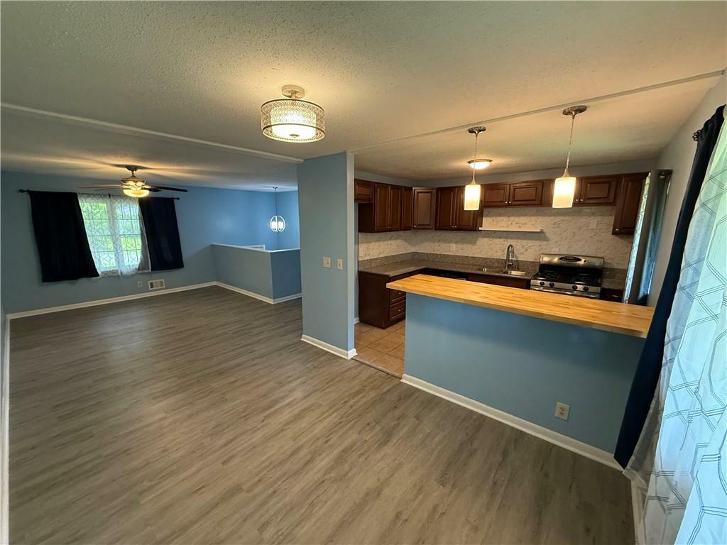 Property Photo:  1464 Colony East Circle  GA 30083 
