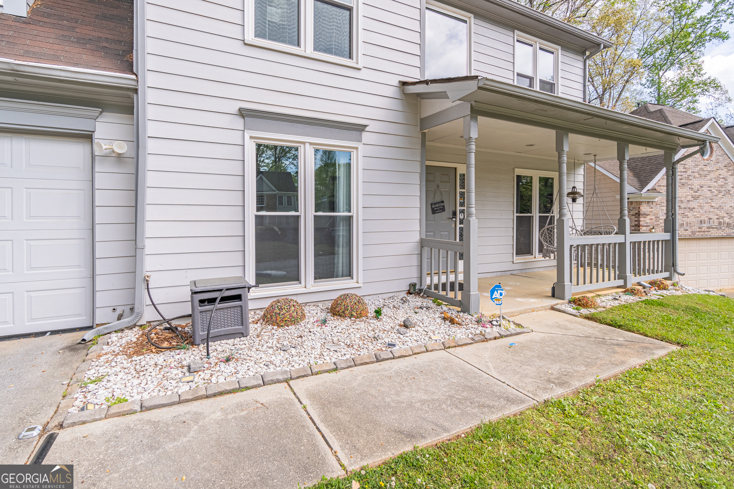 Property Photo:  539 Riverbirch Trace  GA 30087 