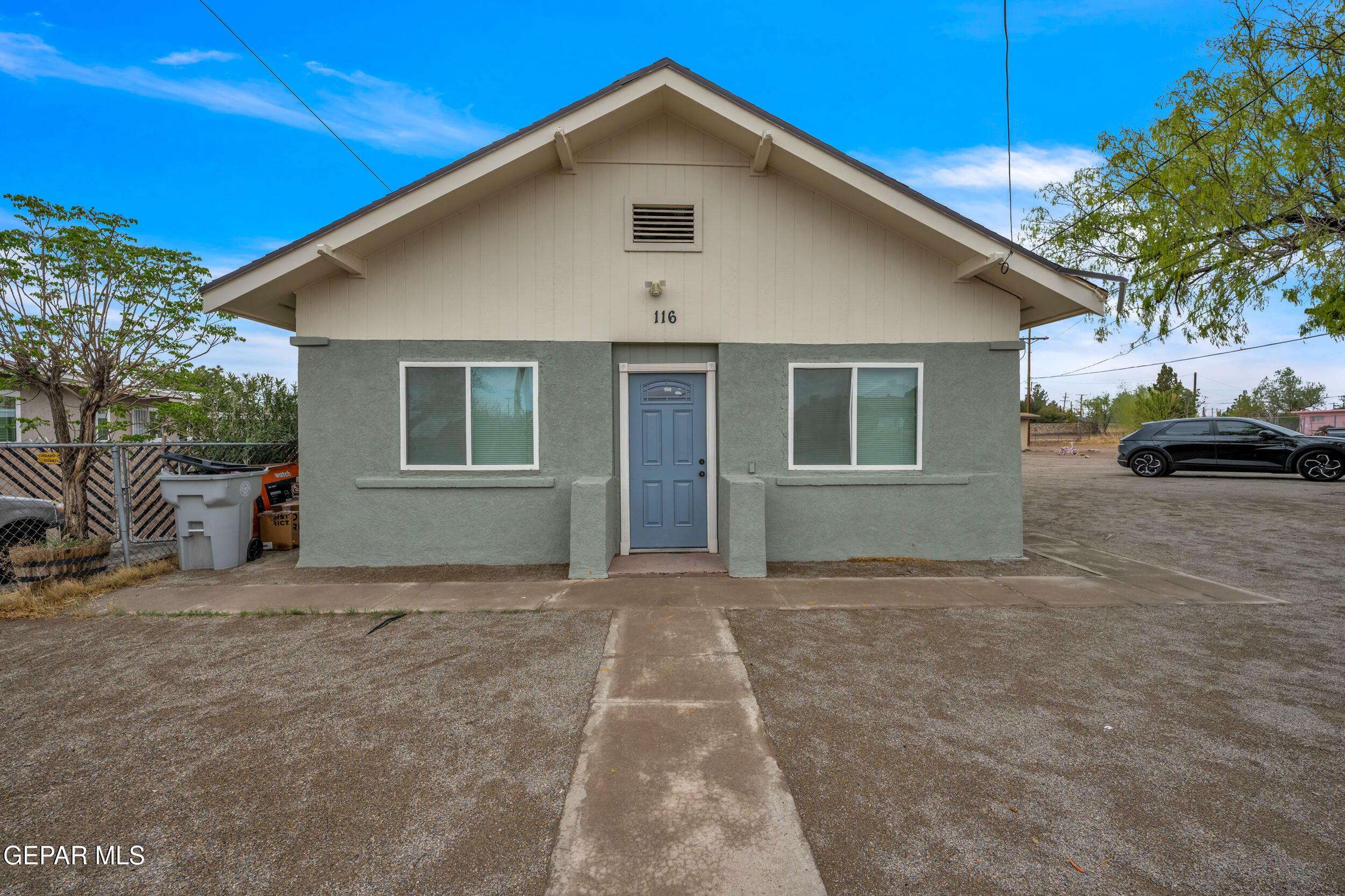 Property Photo: 116 Pendale Rd Road TX 79907