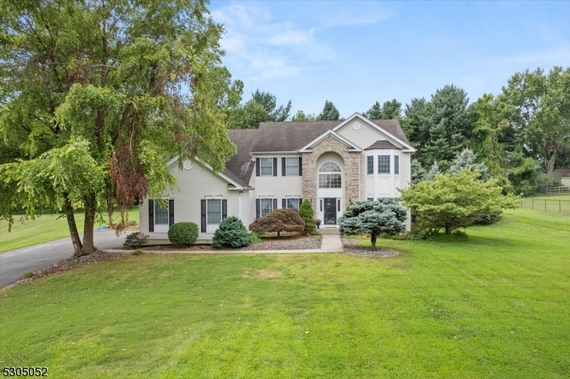 Property Photo: 14 Barn Swallow Ct NJ 08886