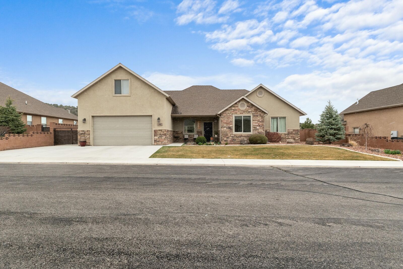 Property Photo:  292 S 2875 W  UT 84720 