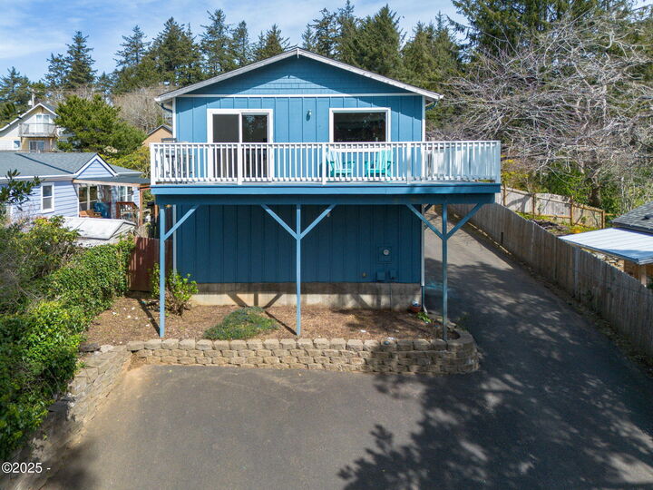Property Photo:  253 NE 53rd Street  OR 97365 