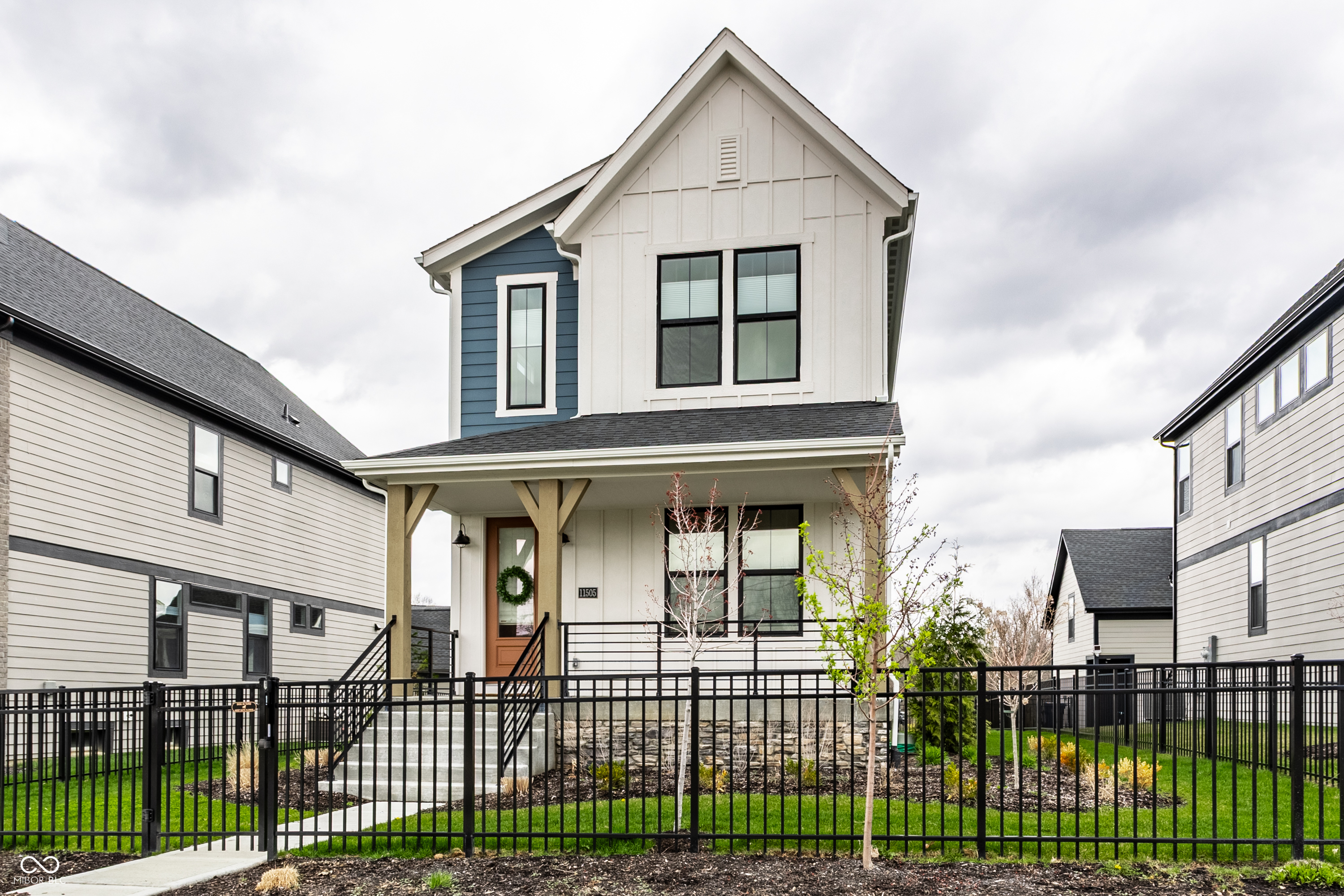 Property Photo: 11505 Langton Walk IN 46077