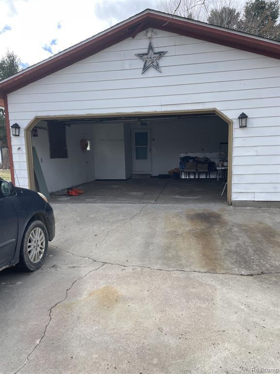 Property Photo: 237 W Castle Road MI 48435 9667